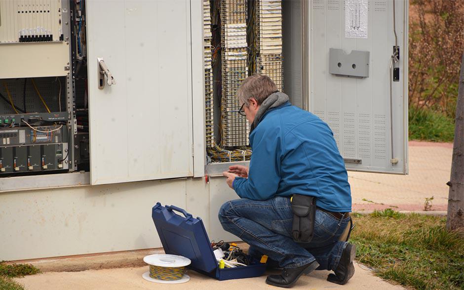 électricien urgent Poigny-la-Forêt